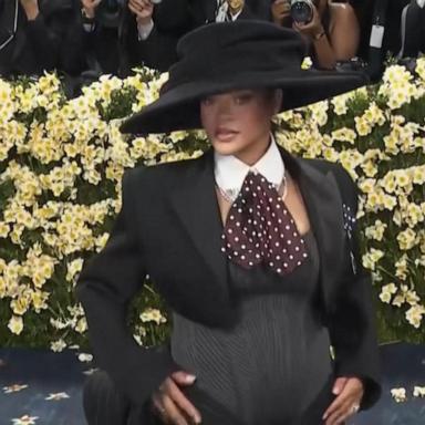 VIDEO: Rihanna reveals pregnancy at Met Gala