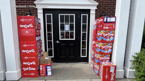 2nd grader orders over 70,000 lollipops on Amazon