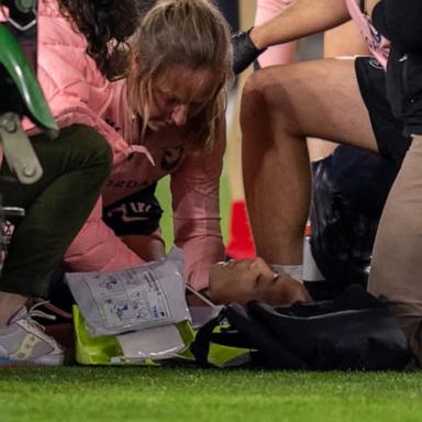VIDEO: Angel City soccer star collapses on field mid-game