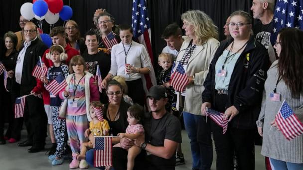 South African refugees arrive in US amid expedited process