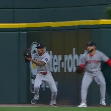 VIDEO: Boston Red Sox player makes unbelievable catch