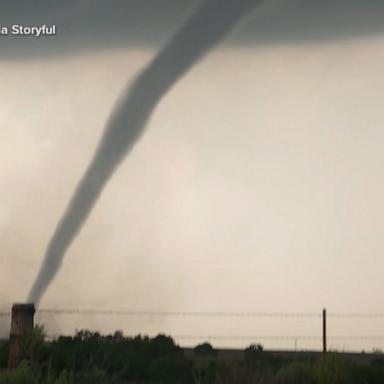 VIDEO: Reported tornadoes tear through the heartland