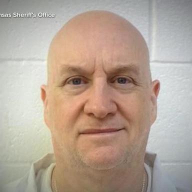 VIDEO: Manhunt for escaped former Arkansas police chief intensifies