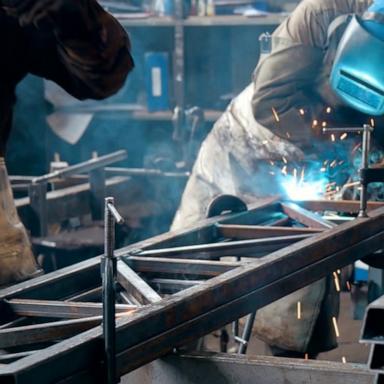 VIDEO: US adds 139,000 jobs in May