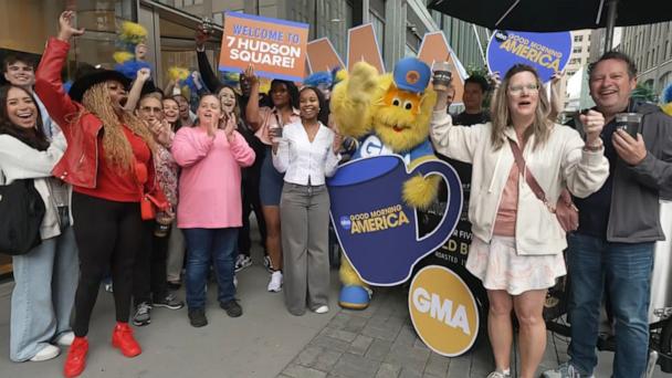 Greeting the neighbors in GMA’s brand new studio