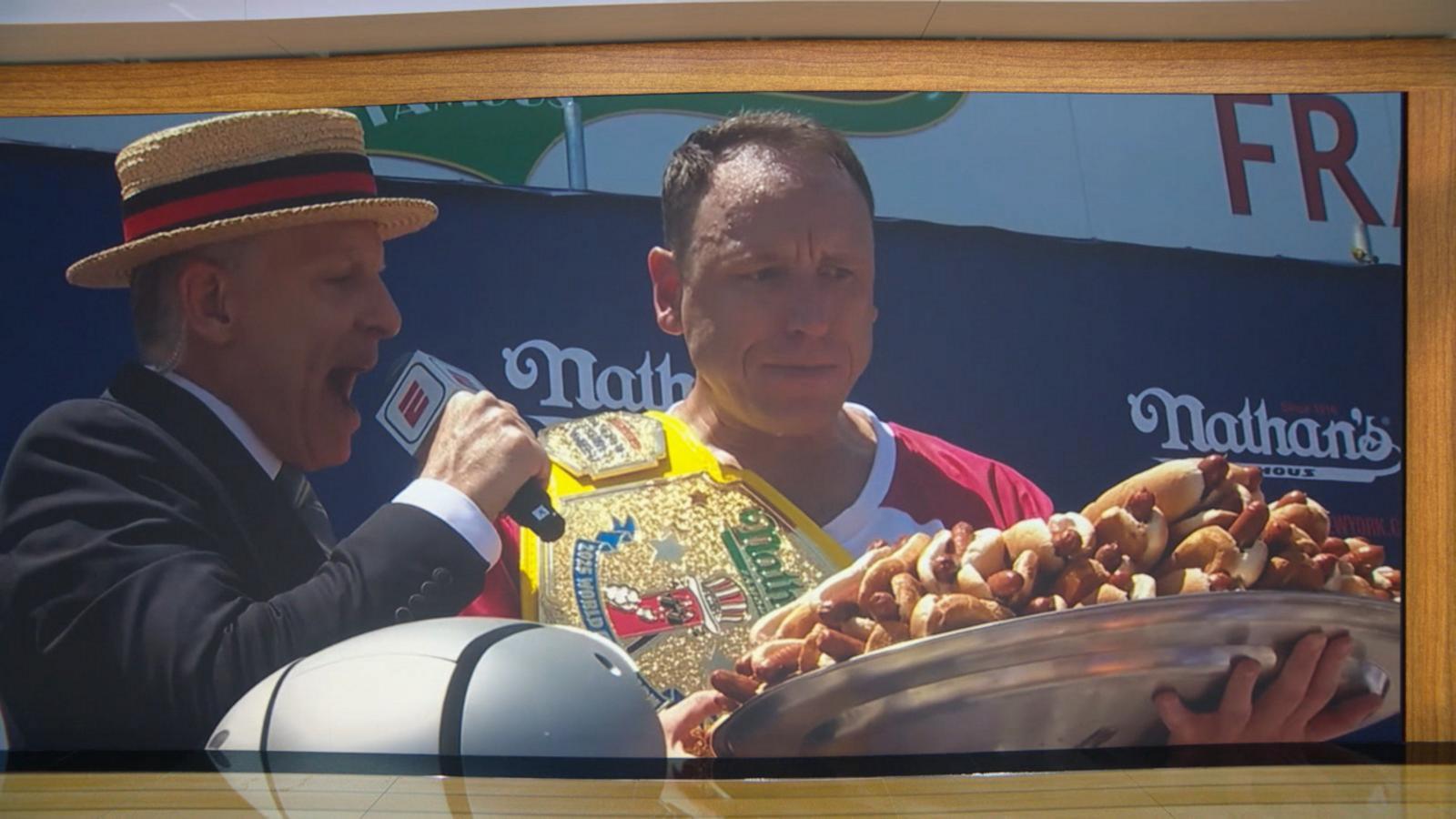 VIDEO: Joey Chestnut returns to Nathan's Famous Hot Dog Eating Contest