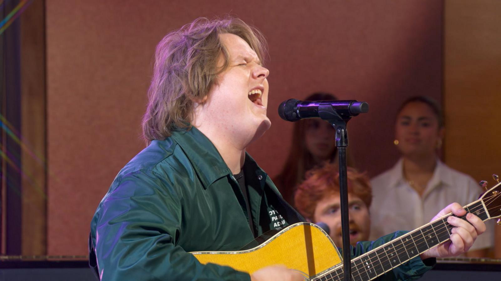 VIDEO: Lewis Capaldi performs 'Survive' on 'GMA'