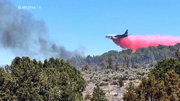 2 fires growing rapidly near Grand Canyon