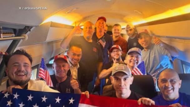 10 American nationals freed for 250 deportees in prisoner swap