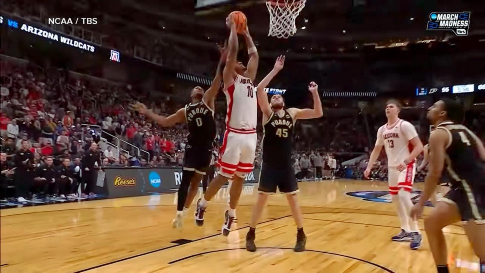 VIDEO: Biggest moments from Saturday's March Madness matchups