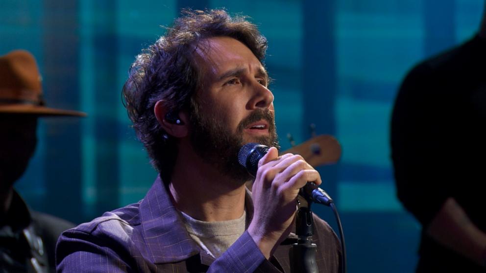 VIDEO: Josh Groban performs 'Skyfall' live on 'GMA'