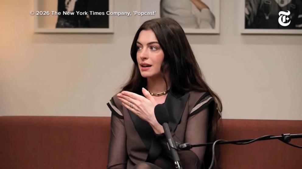 VIDEO: Anne Hathaway opens up about early-onset cataract