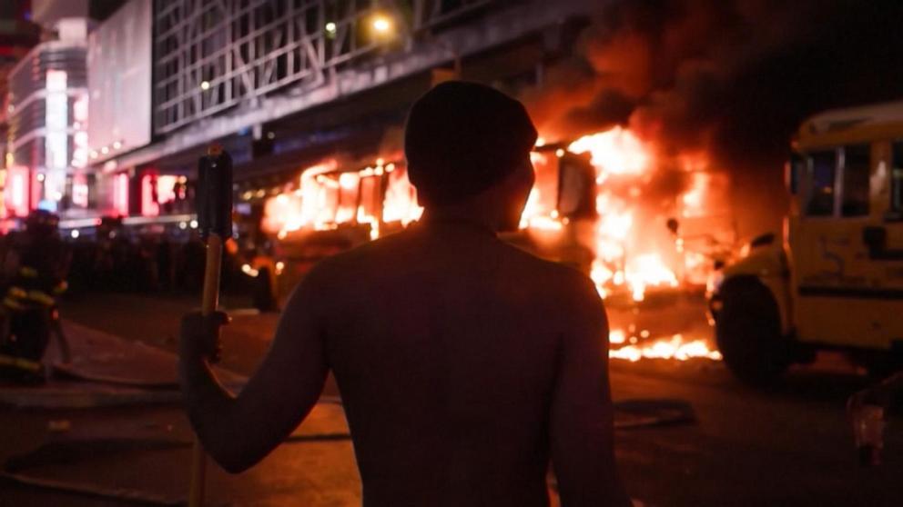 VIDEO: Chaos and arrests in New York City as city reacts to Knicks win