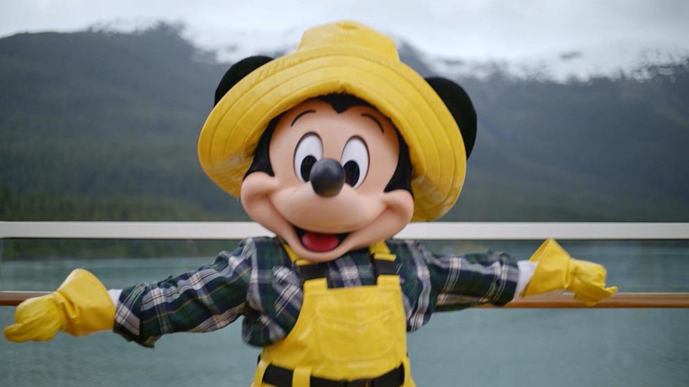 VIDEO: Behind the scenes aboard Disney Wonder 