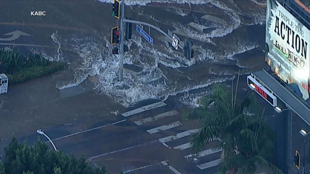Water main break triggers sinkhole in West Hollywood