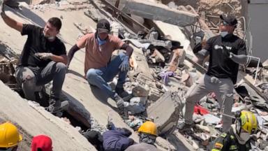 VIDEO: Race to find earthquake survivors in Colombia