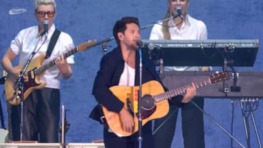 VIDEO: Friday heats up with new music from Carly Rae, the Jonas Brothers, Niall Horan