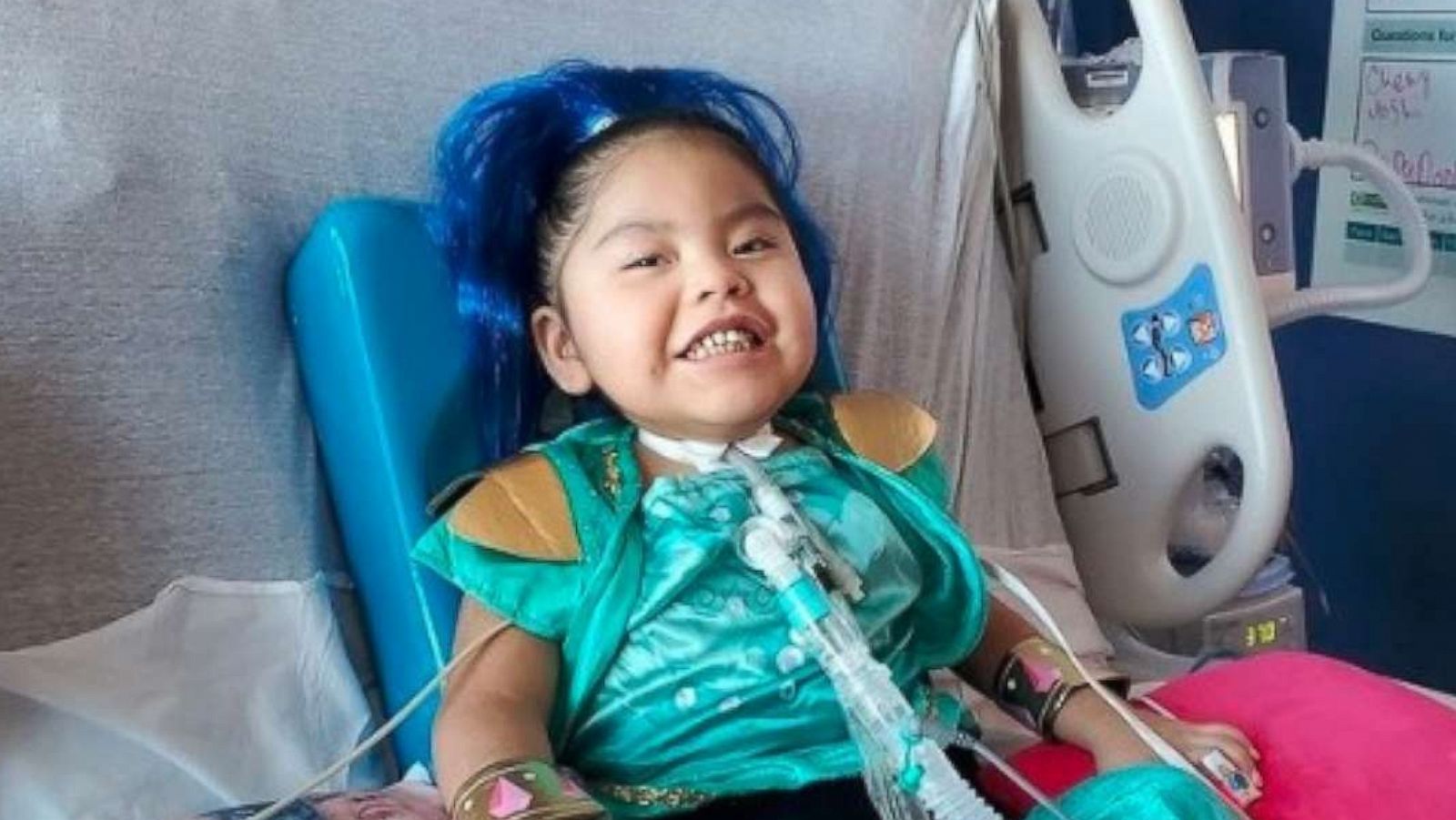 PHOTO: Cassandra Yazzie of Sandoval County, New Mexico, said her 4-year-old daughter, Stella Martin, was hospitalized for 9 months after testing positive April 24, 2020.