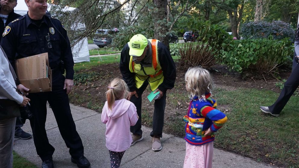 PHOTO: On Sept. 10, 2019, Alec Childress was met with 100 kids, parents, family and church members at the intersection where he's been crossing students in Wilmette, Illinois, for 14 years.
