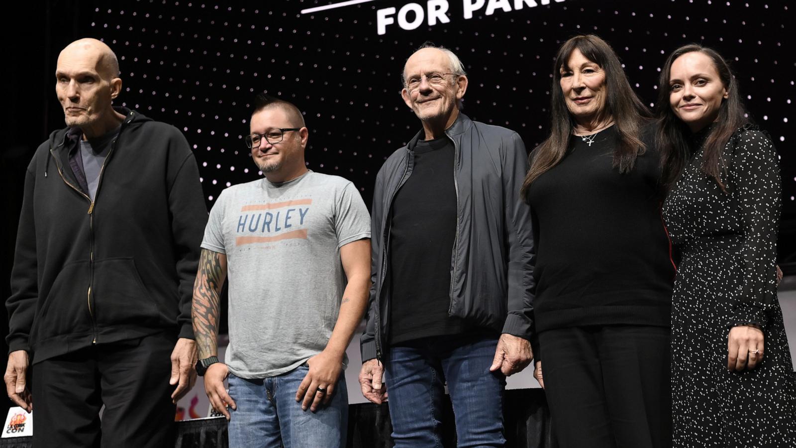 PHOTO: Carel Struycken, Jimmy Workman, Christopher Lloyd, Anjelica Huston and Christina Ricci pose after "The Addams Family" panel at 2024 Los Angeles Comic Con in Los Angeles, Oct. 05, 2024.