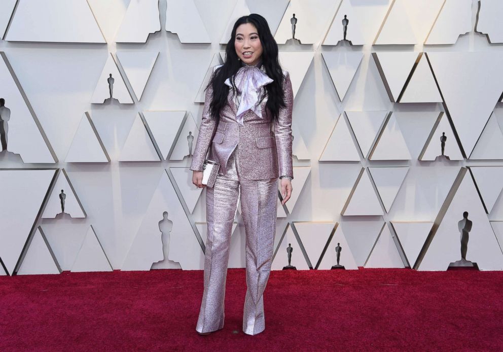 PHOTO: Awkwafina arrives at the Oscars, Feb. 24, 2019, at the Dolby Theatre in Los Angeles.