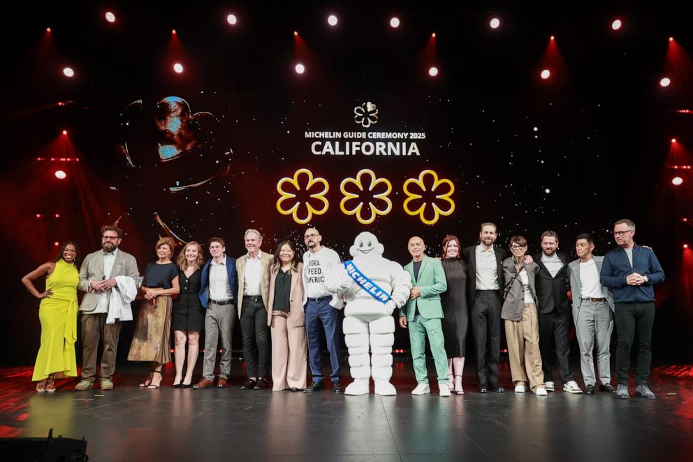 PHOTO: Chef and restaurateurs Java Ingram, Michael Cimarusti, Lindsay Tusk, Thomas Keller, Aitor Zabala, Donato Poto, Dominique Crenn, Jeongin Hwang, and William Bradley on stage at the Michelin Guide 2025 California Ceremony.