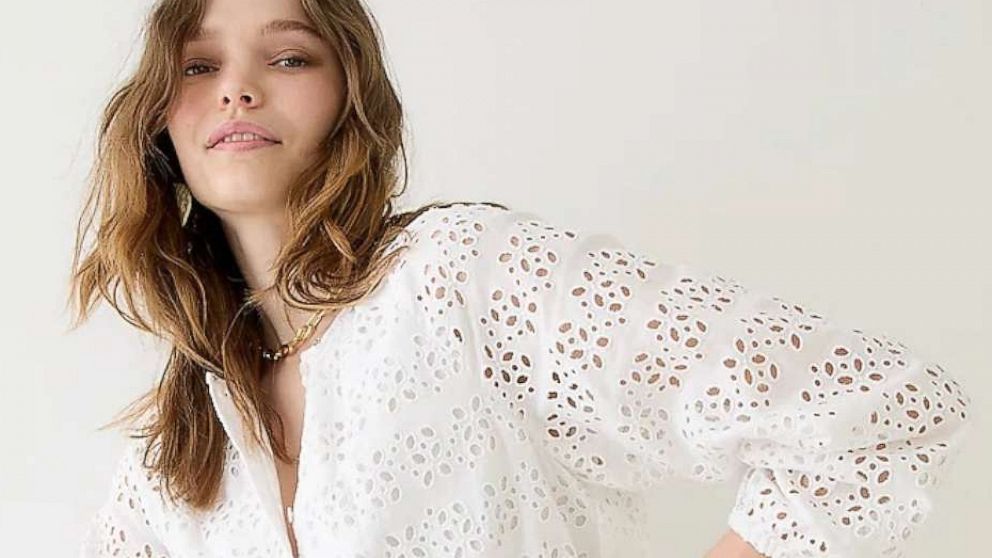 PHOTO: J.Crew Long-sleeve linen crop top in eyelet