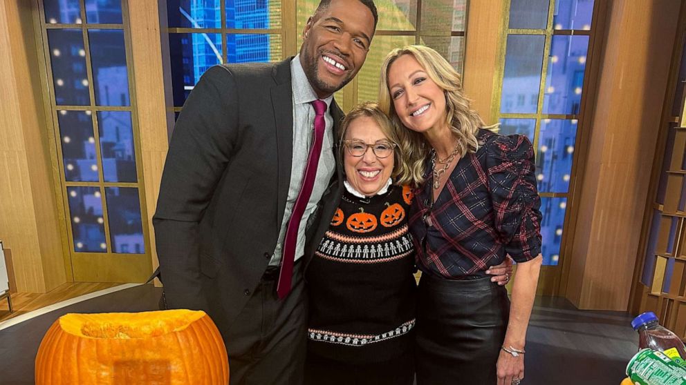 PHOTO: Babs Costello joins "GMA" to share pumpkin hacks for fall.