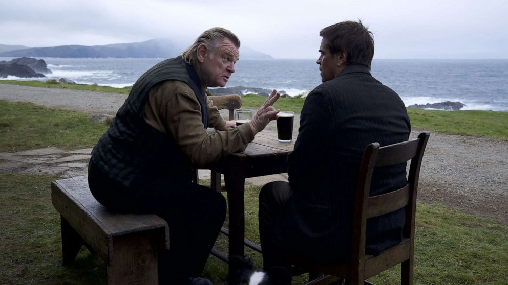 PHOTO : Brendan Gleeson et Colin Farrell dans une scène du film "Les Banshees d'Inisherin."