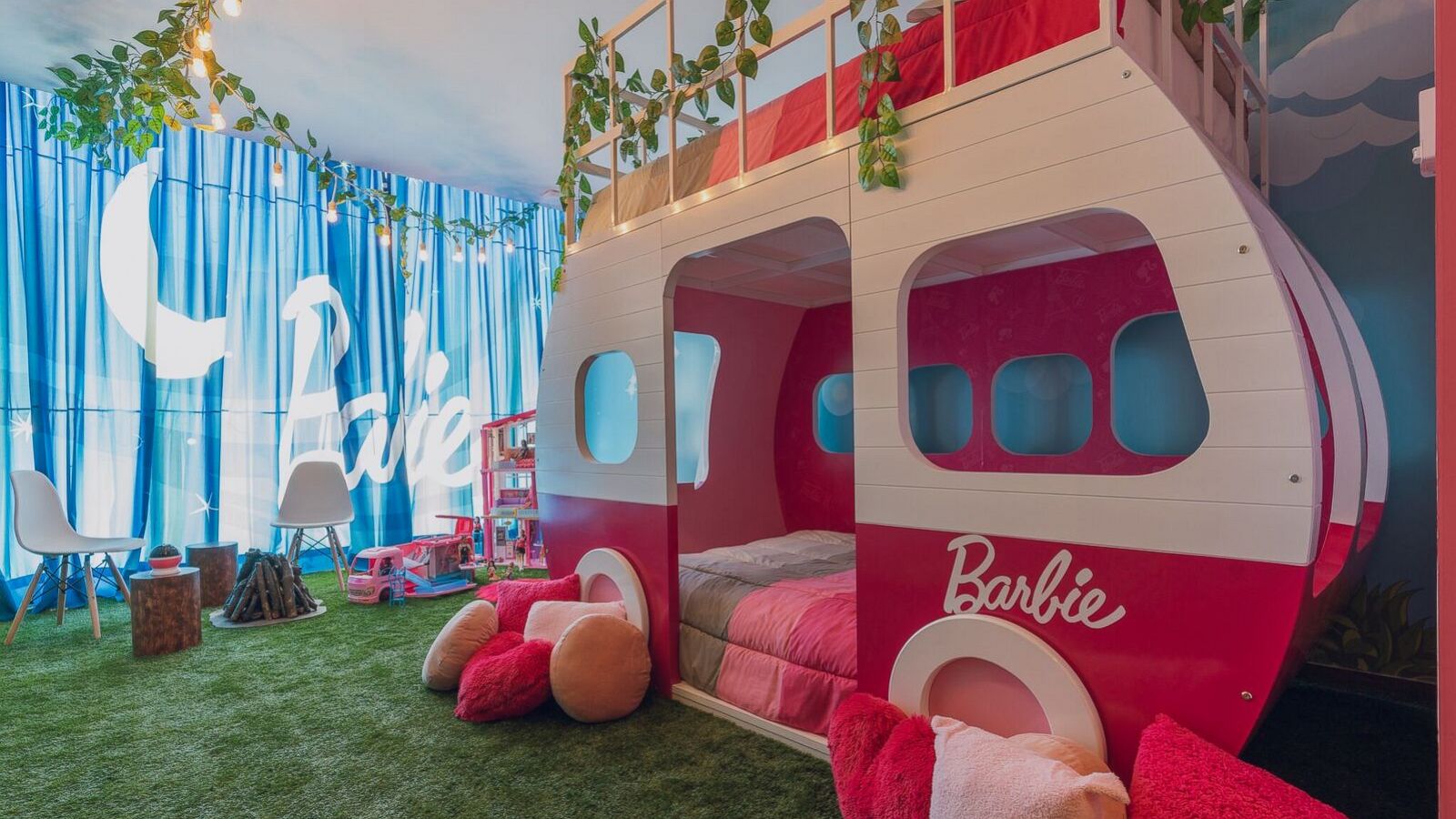 PHOTO: Guests can sleep inside the Barbie DreamCamper at Hilton Mexico City Santa Fe.