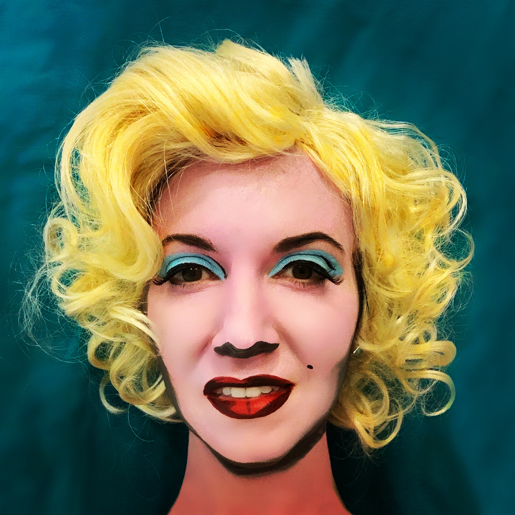 PHOTO: Jennifer De Angelo-Baxter dressed up as an Andy Warhol inspired, Marilyn Monroe.