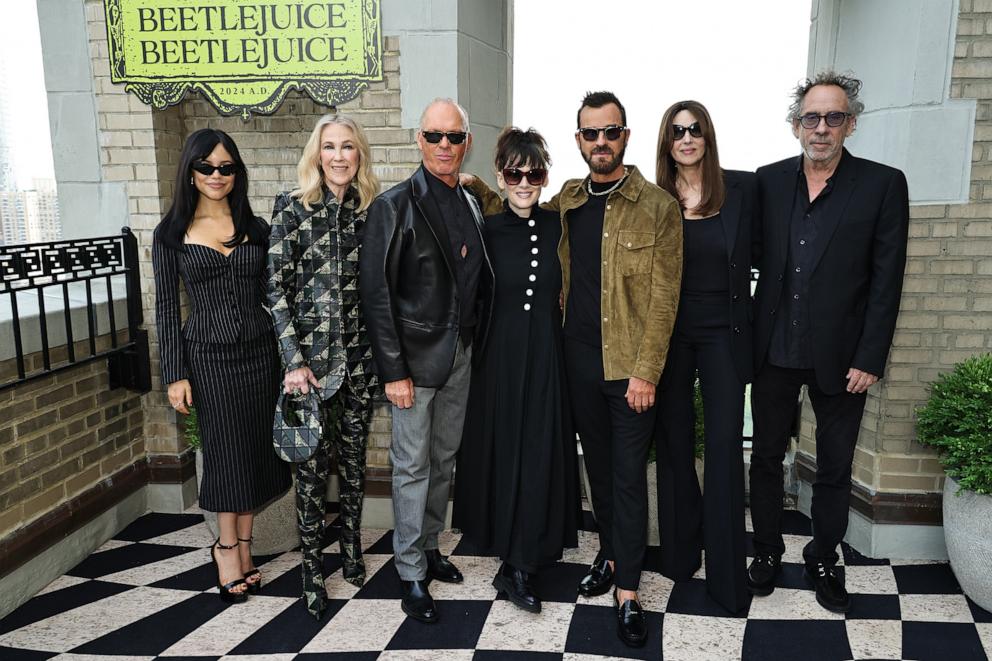 PHOTO: Jenna Ortega, Catherine O'Hara, Michael Keaton, Winona Ryder, Justin Theroux, Monica Bellucci and Tim Burton attend the "Beetlejuice Beetlejuice" New York photo call at JW Marriott Essex House on Aug. 17, 2024 in New York City.