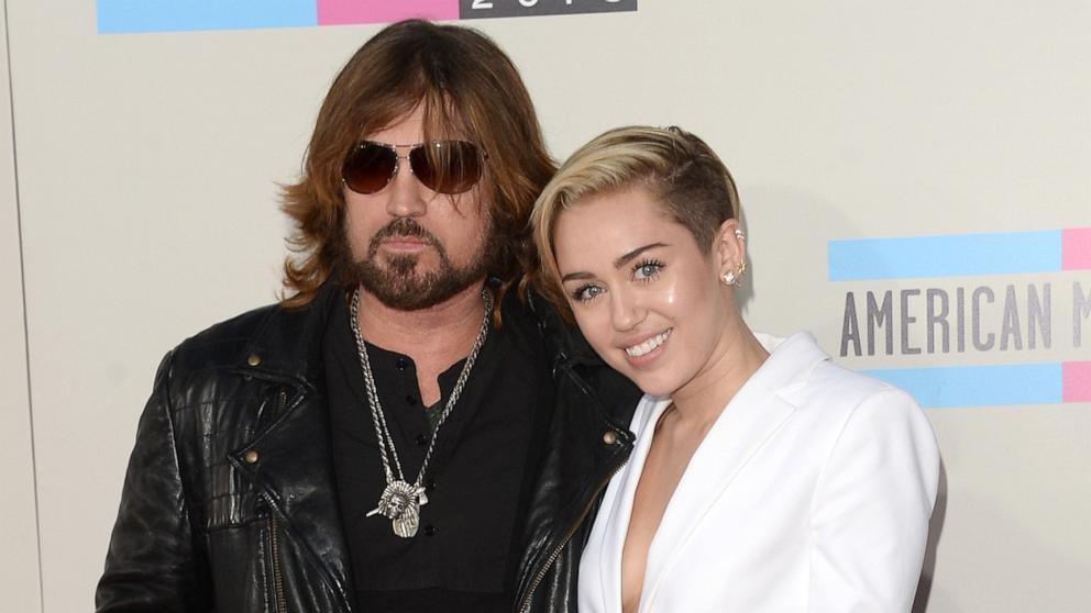 Billy Ray Cyrus and Miley Cyrus attend the 2013 American Music Awardson November 24, 2013 in Los Angeles, California. 