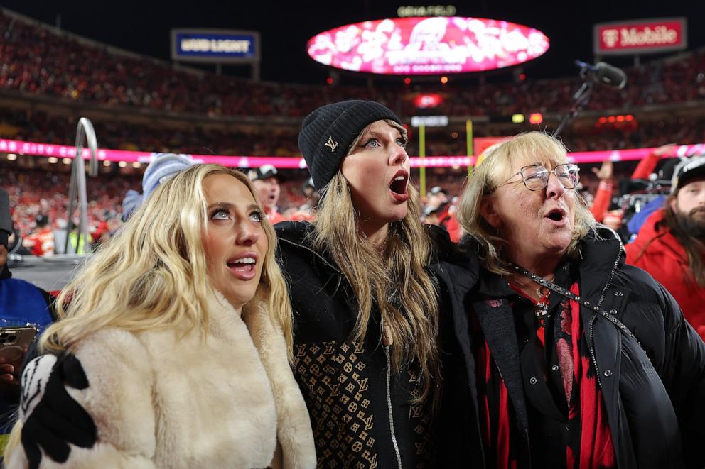 PHOTO: Brittany Mahomes, left, Taylor Swift, center, and Donna Kelce react after the Kansas City Chiefs defeated the Buffalo Bills 32-29 in the AFC Championship Game, Jan. 26, 2025, in Kansas City, Mo.