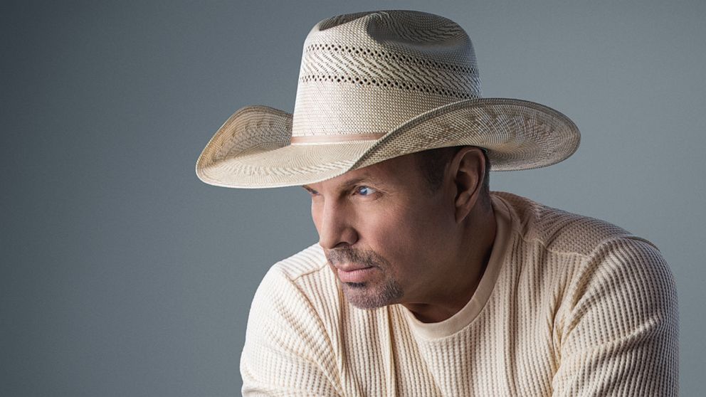 Garth brooks best sale hat style