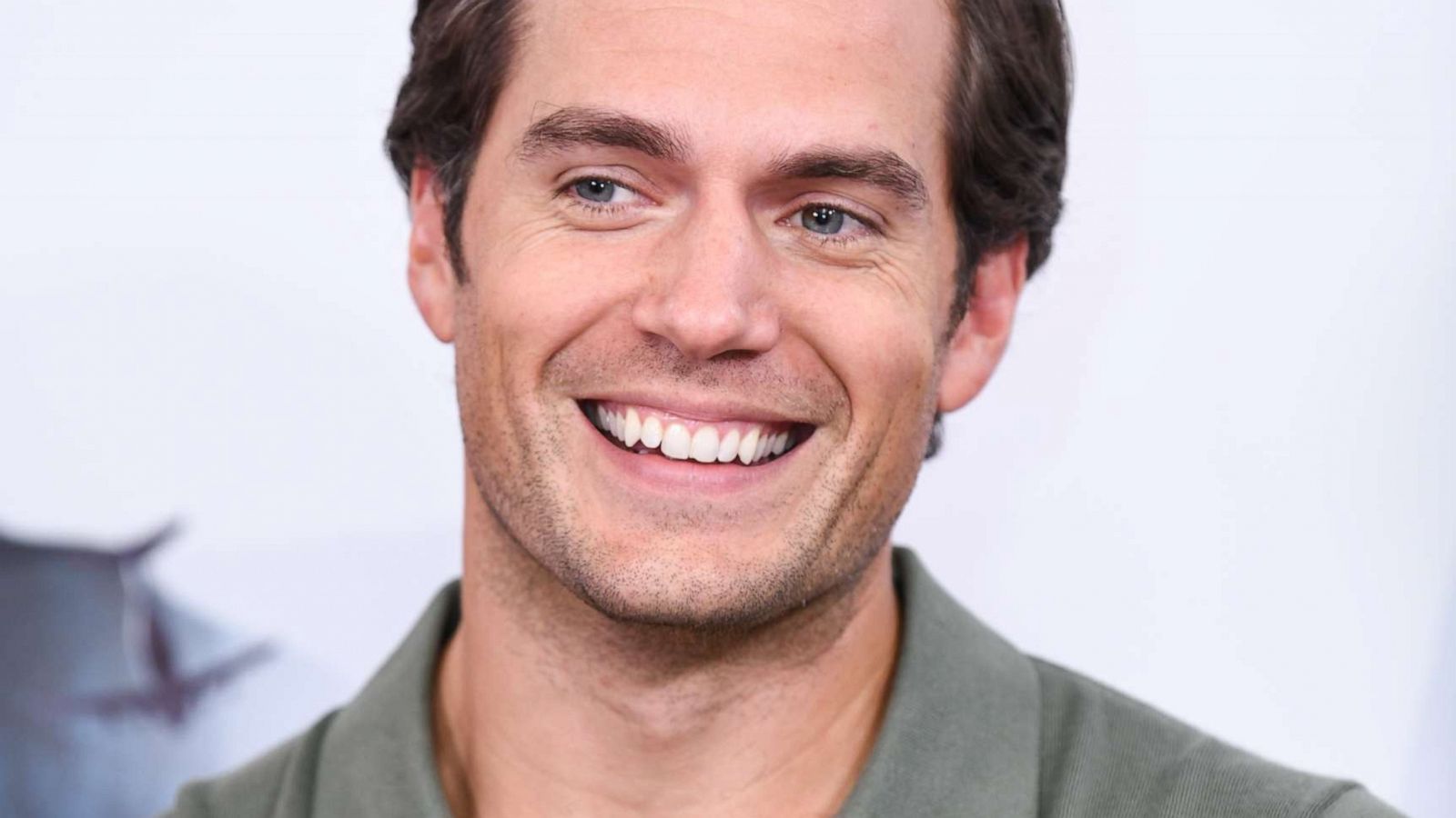 Batman v Superman' Star Henry Cavill: 5 Things to Know About Henry Cavill –  The Hollywood Reporter