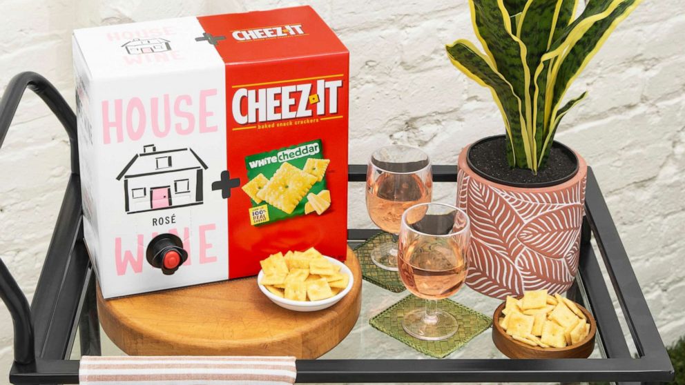 PHOTO: House Wine rosé and Cheez-It white cheddar limited-edition summer boxes.