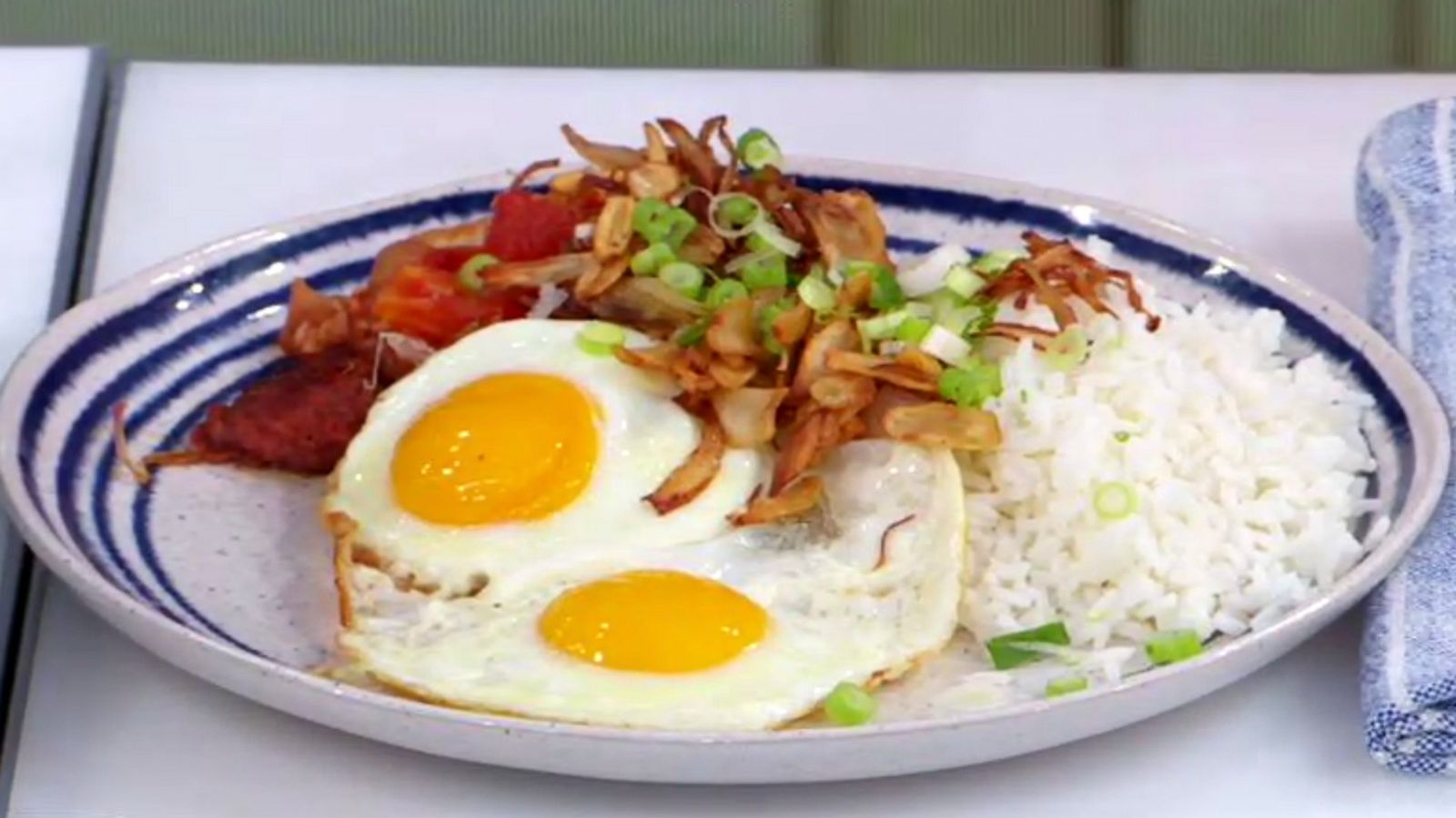 PHOTO: Chef Dale Talde shares a budget-friendly recipe for crispy corned beef with rice.