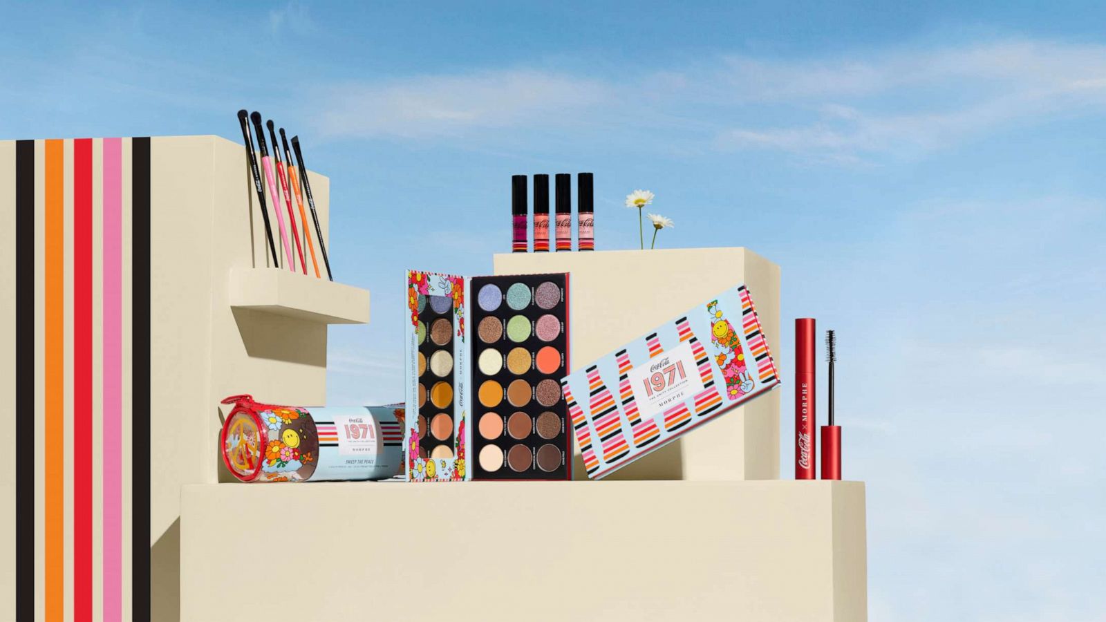 PHOTO: The full limited edition Coca-Cola 1971: The Unity Collection from Morphe.