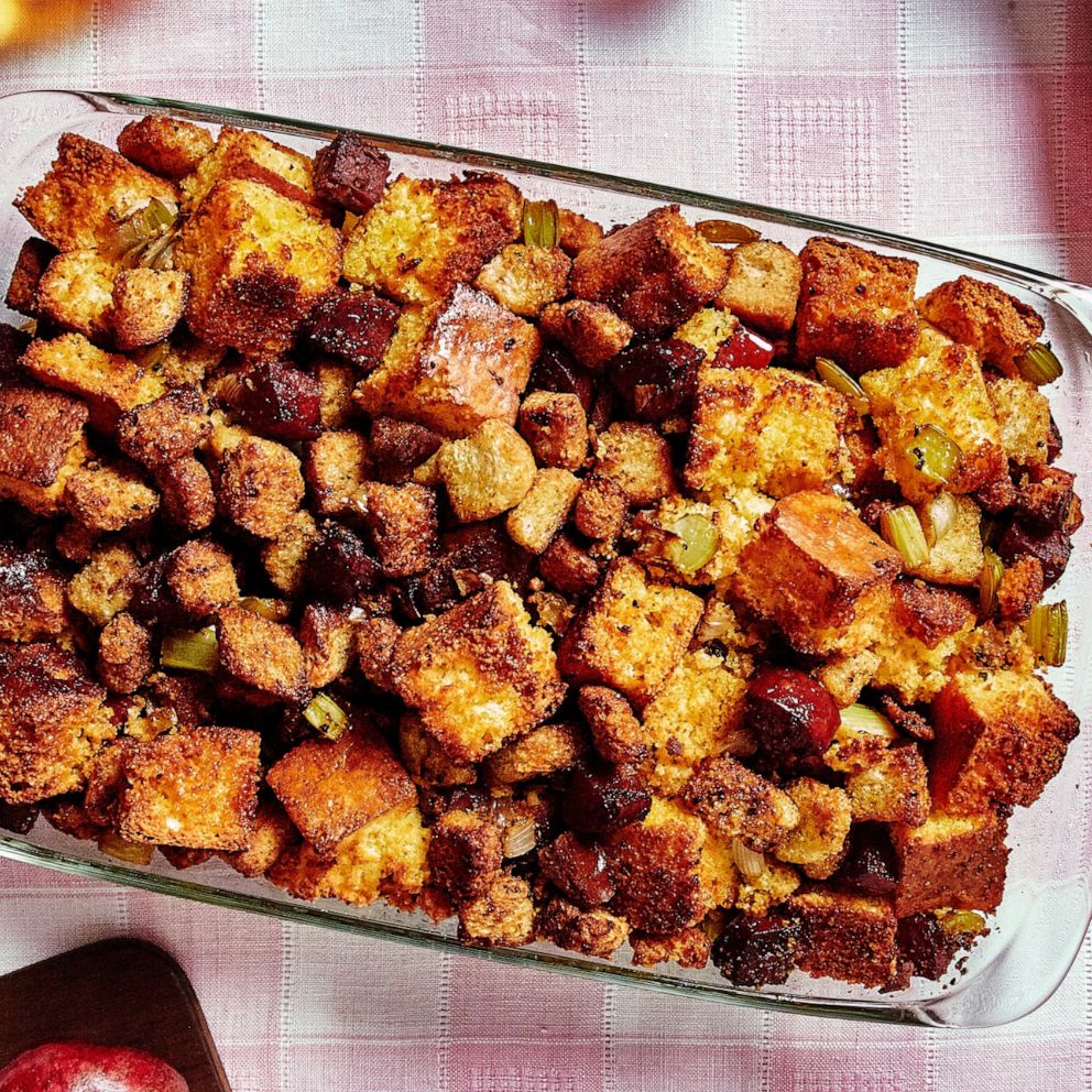 Spiced Cornbread and Sausage Dressing recipe - Los Angeles Times