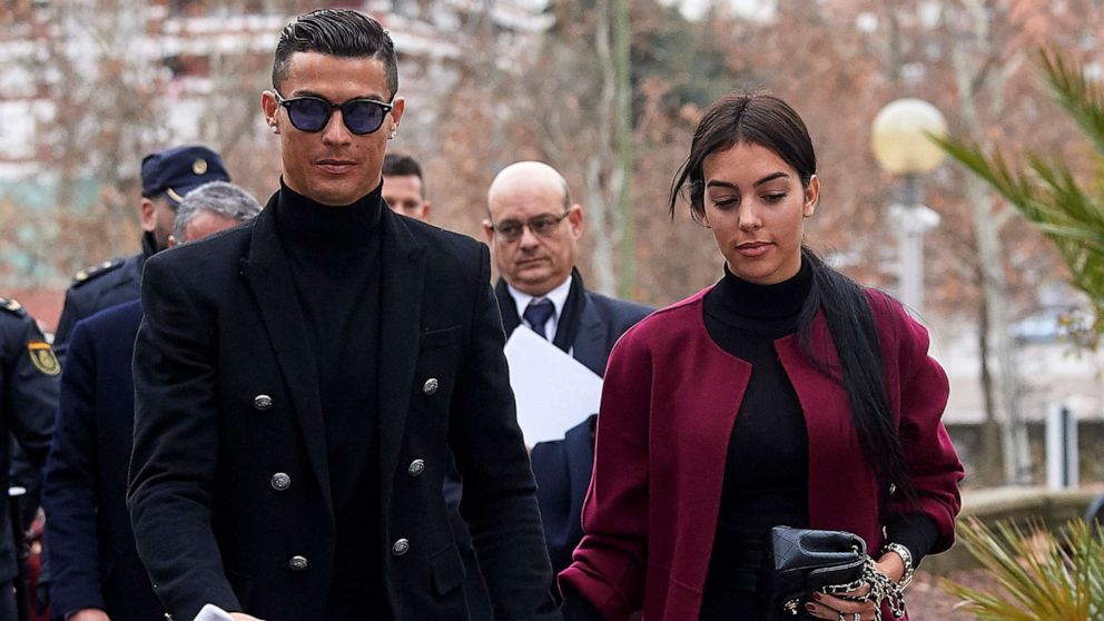 VIDEO: Soccer star Cristiano Ronaldo announces newborn’s death