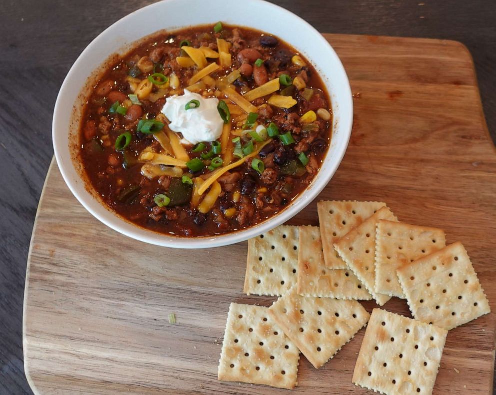 PHOTO: Ground turkey chili is a hearty, budget-friendly dinner.