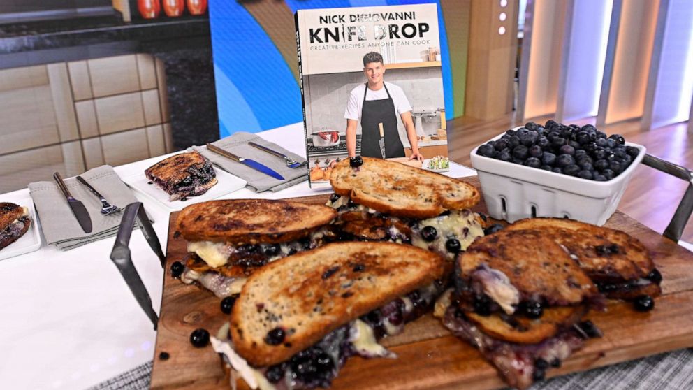 PHOTO: Chef Nick DiGiovanni drops by "GMA3" to cook up a twist on a grilled cheese sandwich.