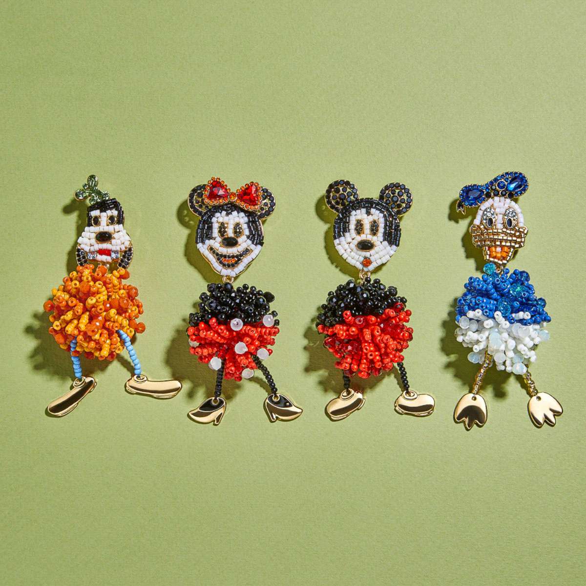 PHOTO: The Disney Parks x BaubleBar “Mickey and Friends” collection is  timed to International Friendship day and, aligned with the launch of Disney’s upcoming global “Mickey & Friends: Stay True” campaign.