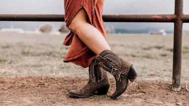 PHOTO: Durango Boots