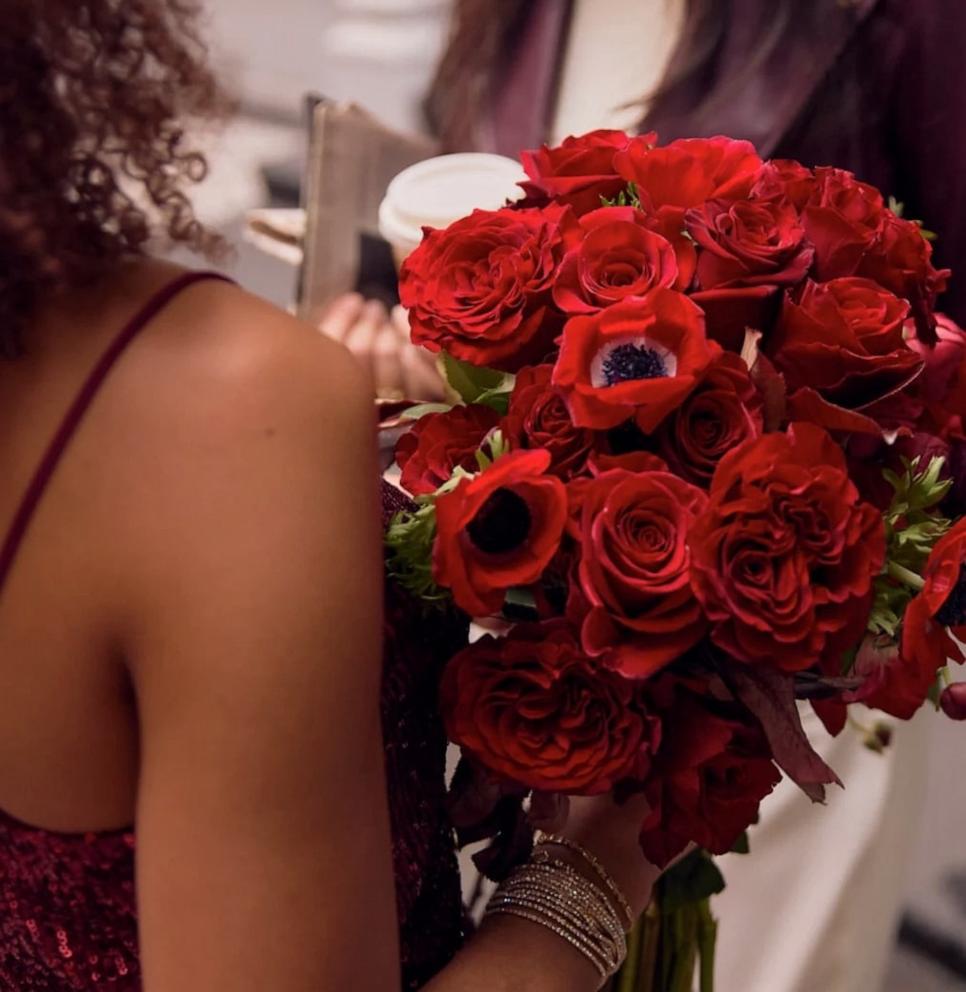 PHOTO: Explore the best flower delivery services. 