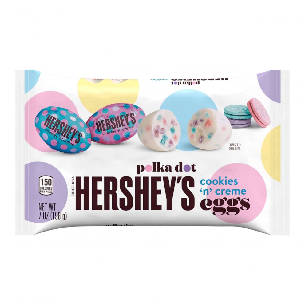 PHOTO: Hershey’s Cookies ‘N’ Creme Polka Dot Eggs.