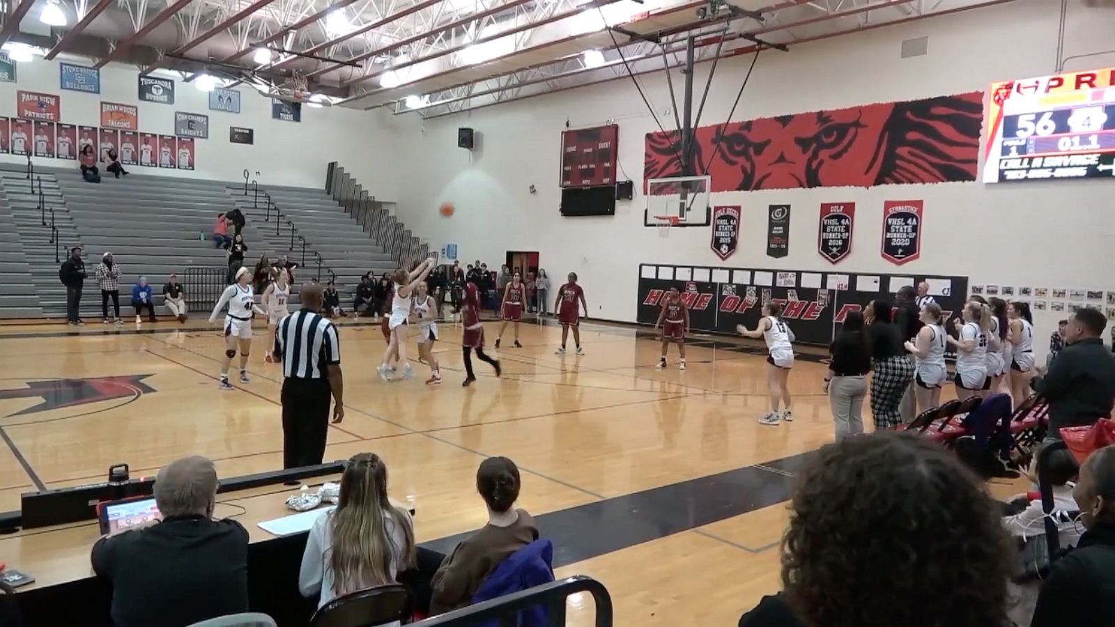 PHOTO: Rocky Elardo made a game-winning buzzer beater during a game between Heritage High School of Leesburg, Virginia and Rock Ridge High School of Ashburn, Virginia.