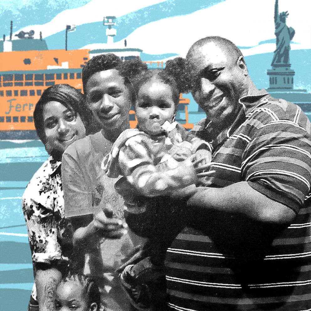 PHOTO: Eric Garner, pictured here with family, was killed on July 17, 2014 in Staten Island, N.Y., after a New York City police officer put him in a choke hold.
