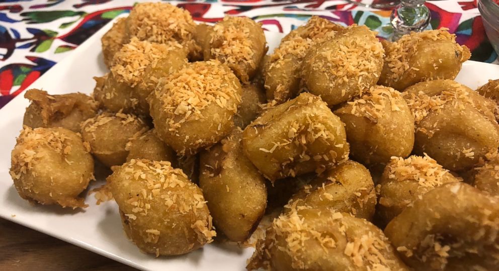 PHOTO: Coconut Rice Pudding with Fried Banana